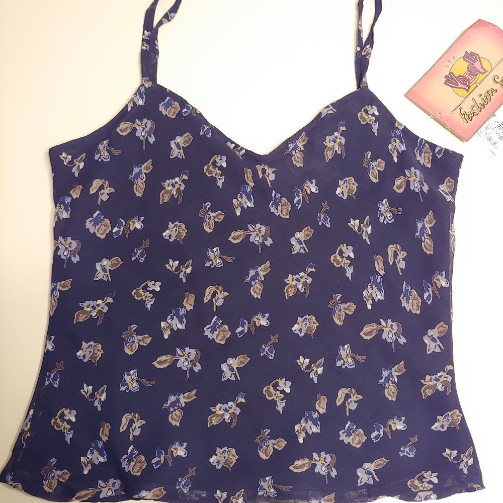 Fashion Spy Floral Tank Top